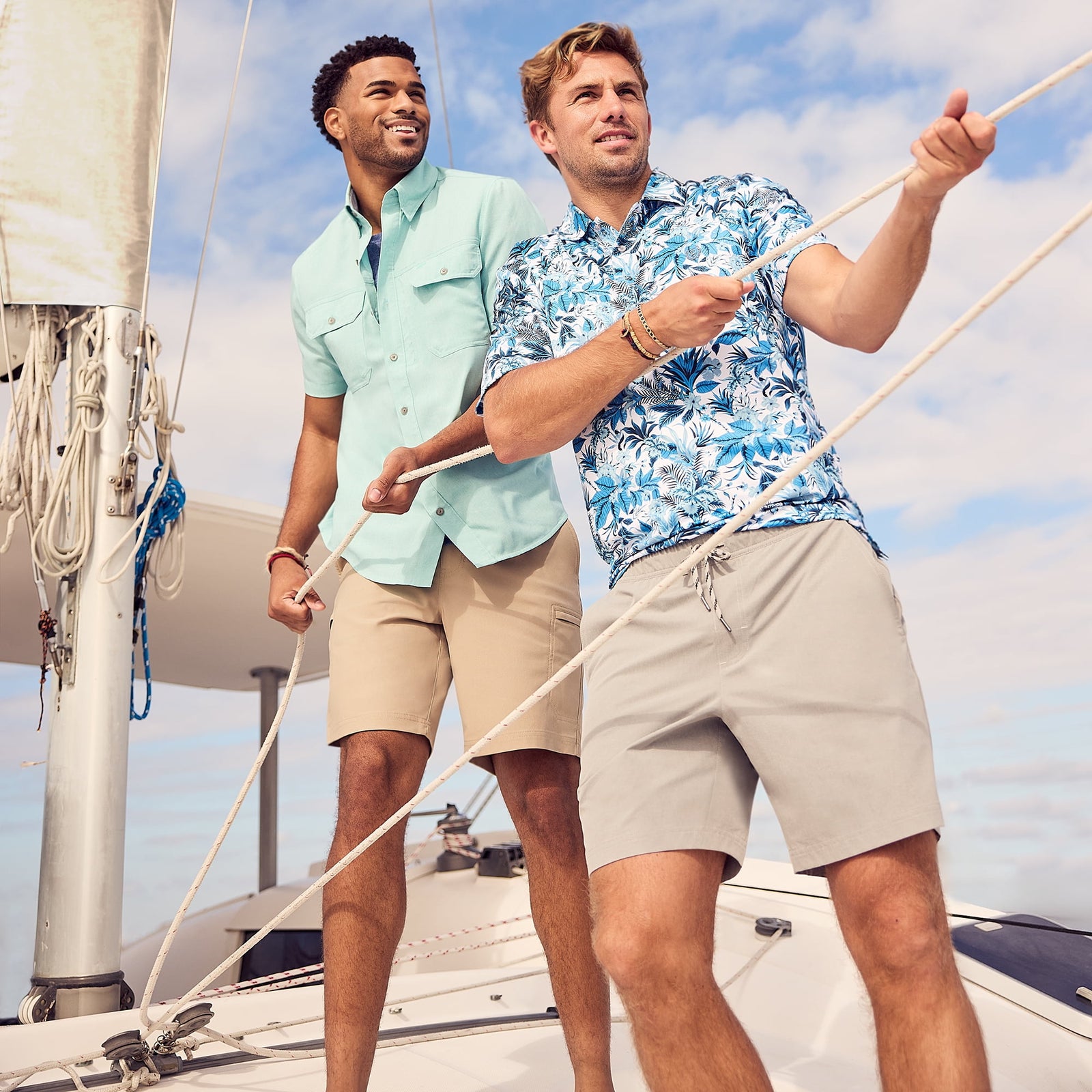 MEN'S LINEN-BLEND PULL-ON SHORTS