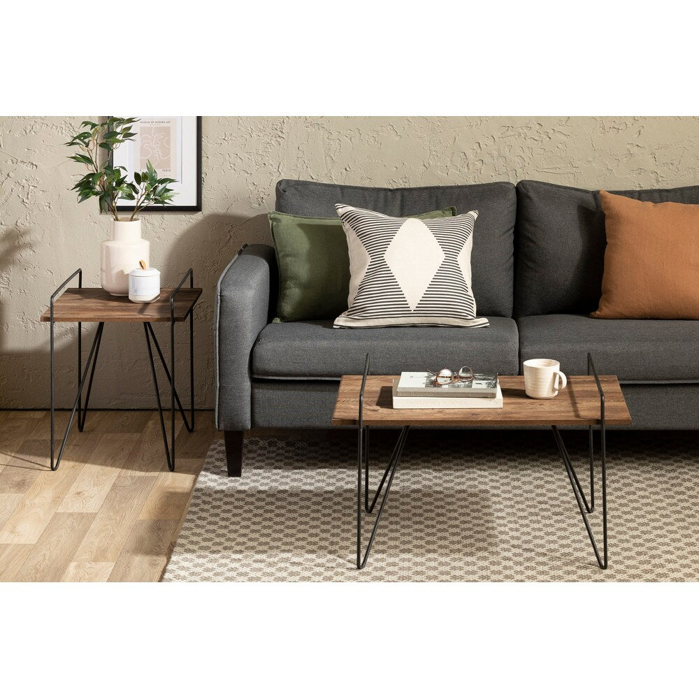 COFFEE TABLE IN BROWN OAK